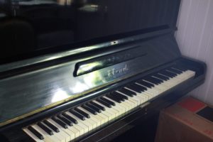 Old new piano